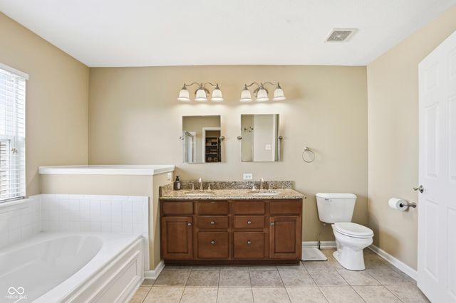 13268 Roma Bend, Carmel, IN 46074