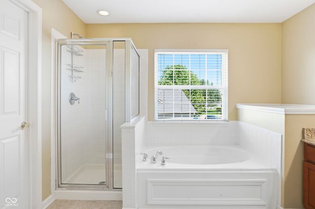 13268 Roma Bend, Carmel, IN 46074