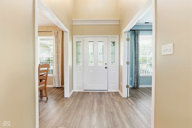 13268 Roma Bend, Carmel, IN 46074