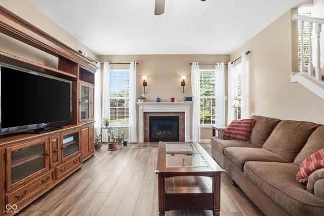 13268 Roma Bend, Carmel, IN 46074
