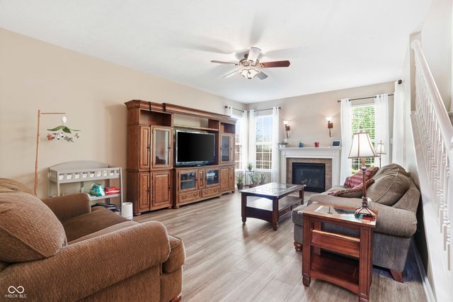 13268 Roma Bend, Carmel, IN 46074