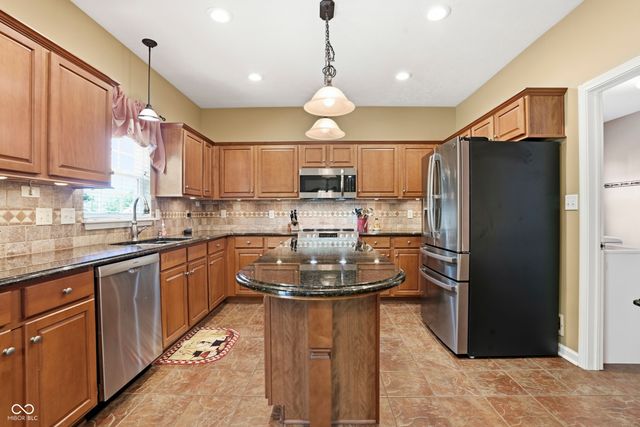 13268 Roma Bend, Carmel, IN 46074