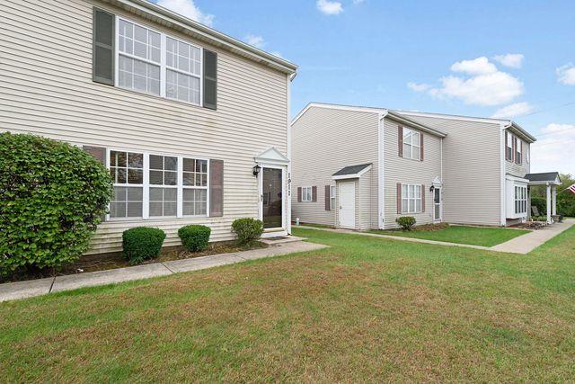 1911 MAYAN Court 1911, Joliet, IL 60435