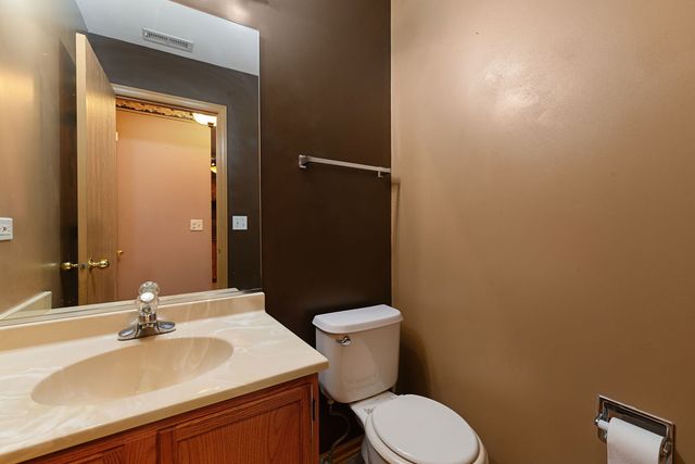 1911 MAYAN Court 1911, Joliet, IL 60435