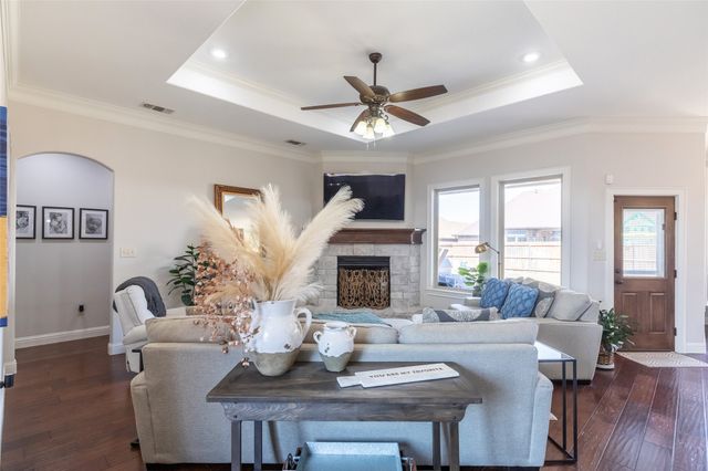 334 Mill Creek Drive, Abilene, TX 79602