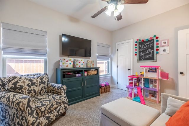 334 Mill Creek Drive, Abilene, TX 79602