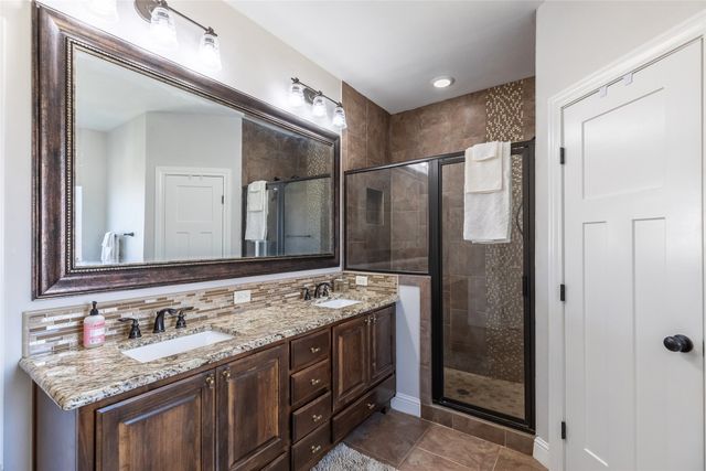 334 Mill Creek Drive, Abilene, TX 79602