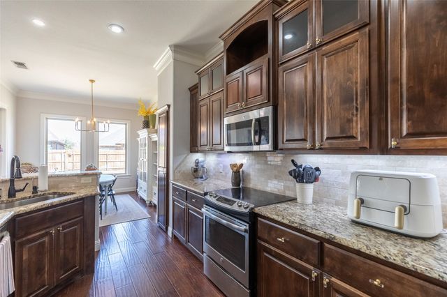 334 Mill Creek Drive, Abilene, TX 79602