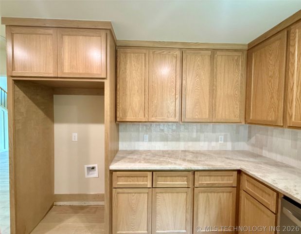 12005 E 85th Place North, Owasso, OK 74055