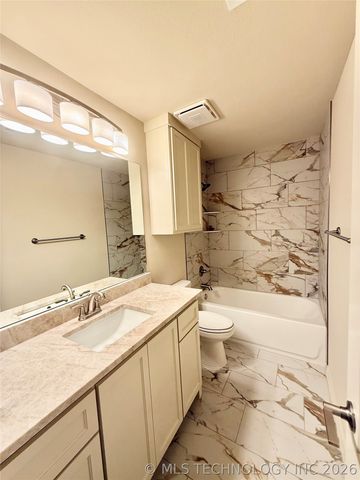 12005 E 85th Place North, Owasso, OK 74055