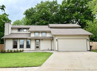 12005 E 85th Place North, Owasso, OK 74055