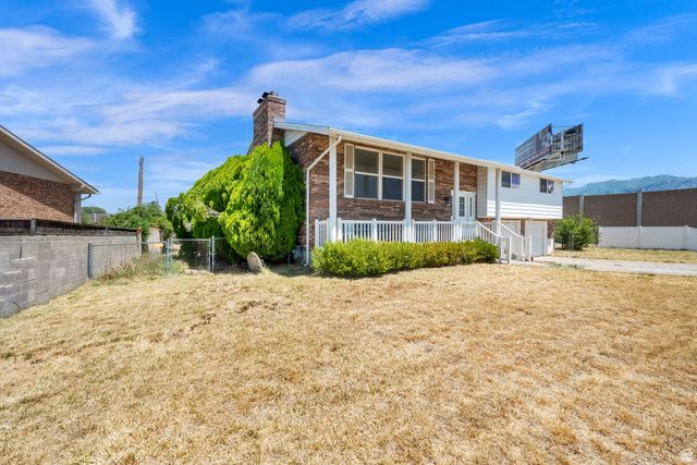 1453 S VALHALLA DR, Clearfield, UT 84015
