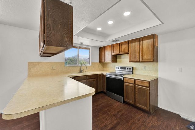 1453 S VALHALLA DR, Clearfield, UT 84015