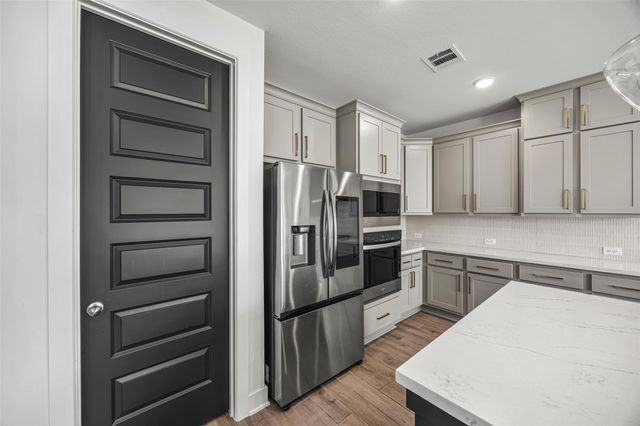 29024 Red Loop Drive, New Caney, TX 77357