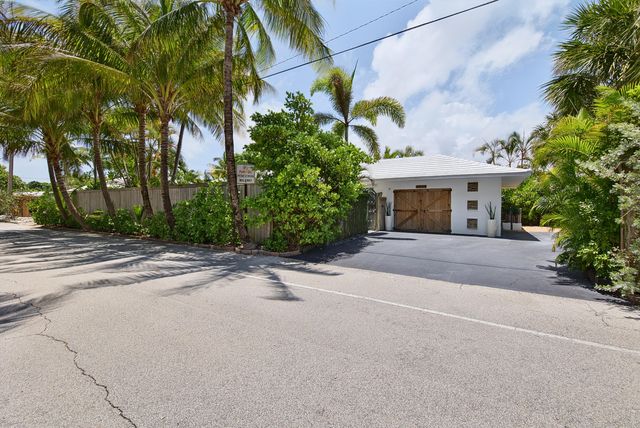 1929 S Ocean Drive, Fort Lauderdale, FL 33316