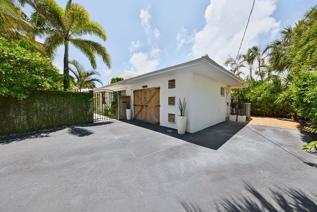 1929 S Ocean Drive, Fort Lauderdale, FL 33316