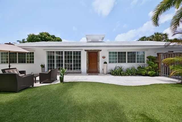 1929 S Ocean Drive, Fort Lauderdale, FL 33316