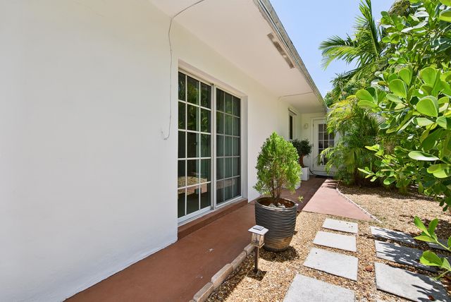 1929 S Ocean Drive, Fort Lauderdale, FL 33316