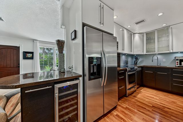 1929 S Ocean Drive, Fort Lauderdale, FL 33316