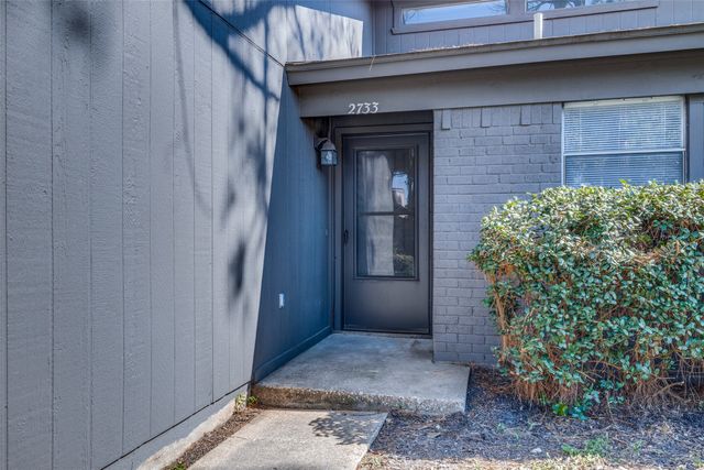 2733 Saint George Place, Arlington, TX 76015