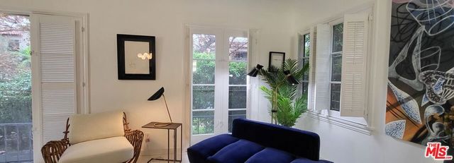 137 N Sycamore Avenue 2, Los Angeles, CA 90036