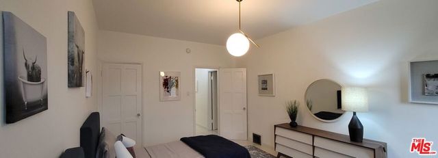 137 N Sycamore Avenue 2, Los Angeles, CA 90036