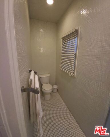 137 N Sycamore Avenue 2, Los Angeles, CA 90036