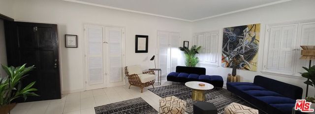 137 N Sycamore Avenue 2, Los Angeles, CA 90036