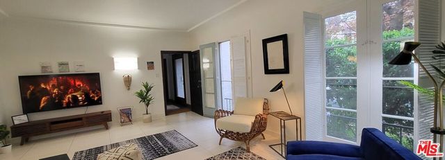 137 N Sycamore Avenue 2, Los Angeles, CA 90036