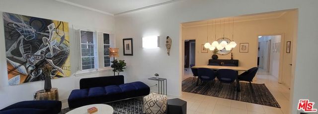 137 N Sycamore Avenue 2, Los Angeles, CA 90036