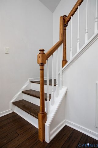 107 Cabells Ct, Farmville, VA 23901