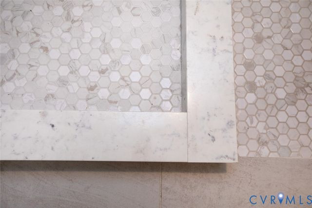 107 Cabells Ct, Farmville, VA 23901