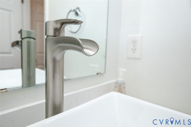 107 Cabells Ct, Farmville, VA 23901