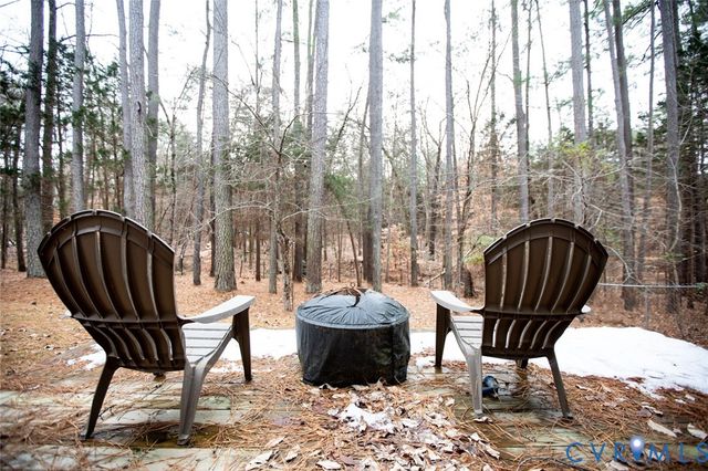 107 Cabells Ct, Farmville, VA 23901