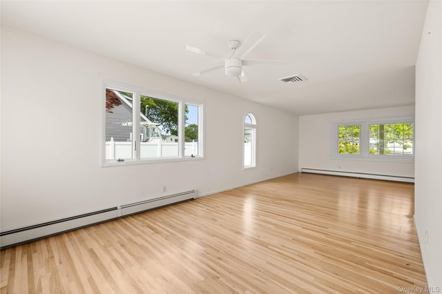 154 Sunset Drive, Sayville, NY 11782