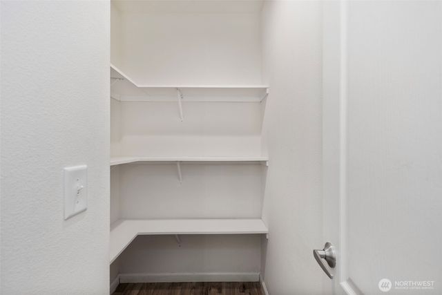 31571 Night Owl Avenue NE, Kingston, WA 98346