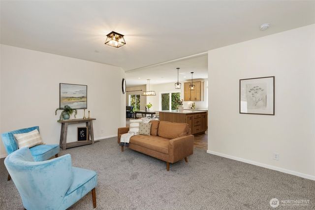 31571 Night Owl Avenue NE, Kingston, WA 98346