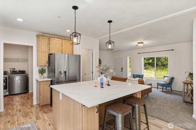 31571 Night Owl Avenue NE, Kingston, WA 98346