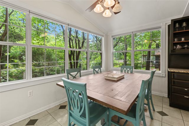 198 Lake Drive, Enchanted Oaks, TX 75156