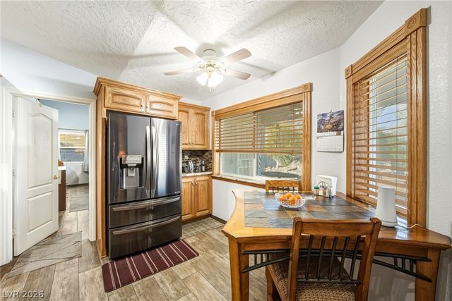 2060 Red Rock Drive, Pahrump, NV 89048