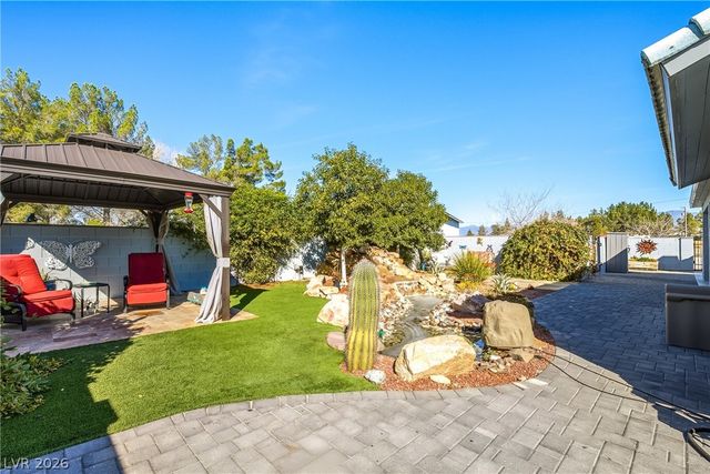 2060 Red Rock Drive, Pahrump, NV 89048