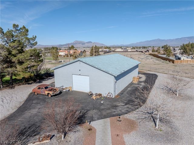 2060 Red Rock Drive, Pahrump, NV 89048