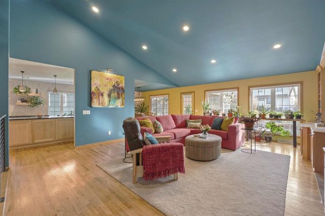 W8199 Bridle Path, Lake Mills, WI 53551