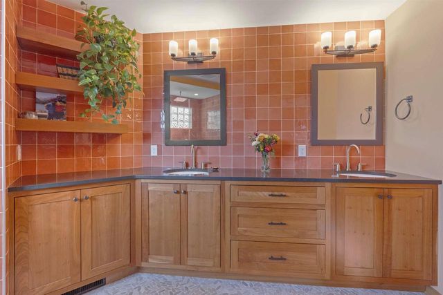 W8199 Bridle Path, Lake Mills, WI 53551