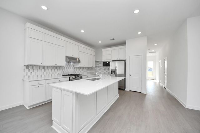 27111 Blue Pool Dr, Katy, TX 77493