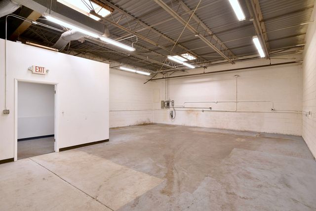 1254 REMINGTON Road B, Schaumburg, IL 60193
