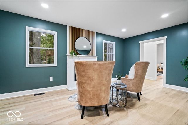 927 Stockton Street, Indianapolis, IN 46260