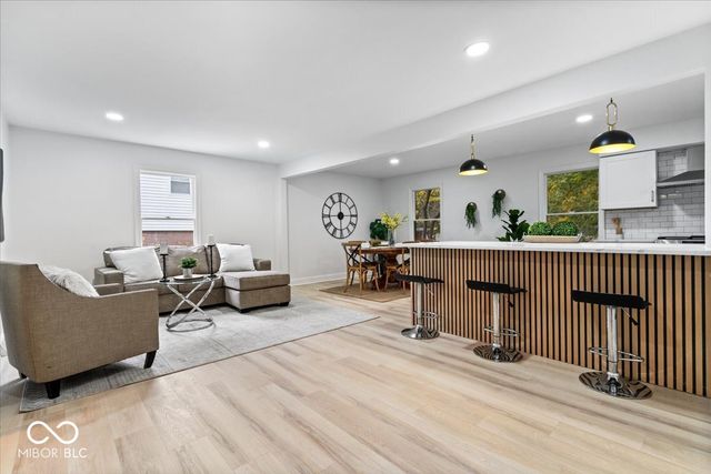 927 Stockton Street, Indianapolis, IN 46260