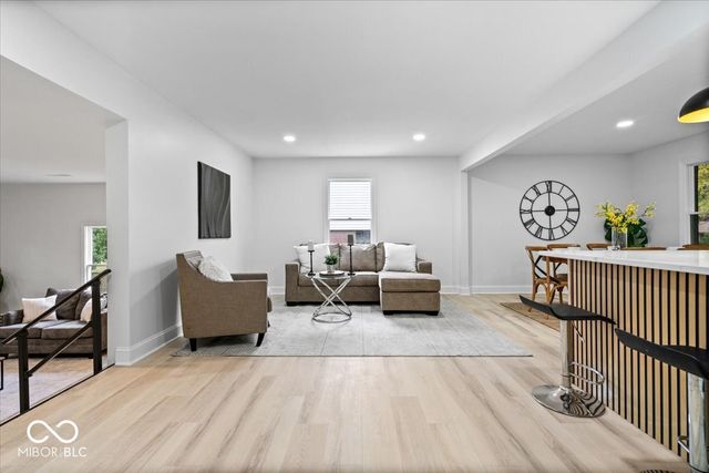 927 Stockton Street, Indianapolis, IN 46260