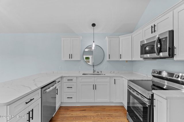 201 Nantucket Court, Wilmington, NC 28412
